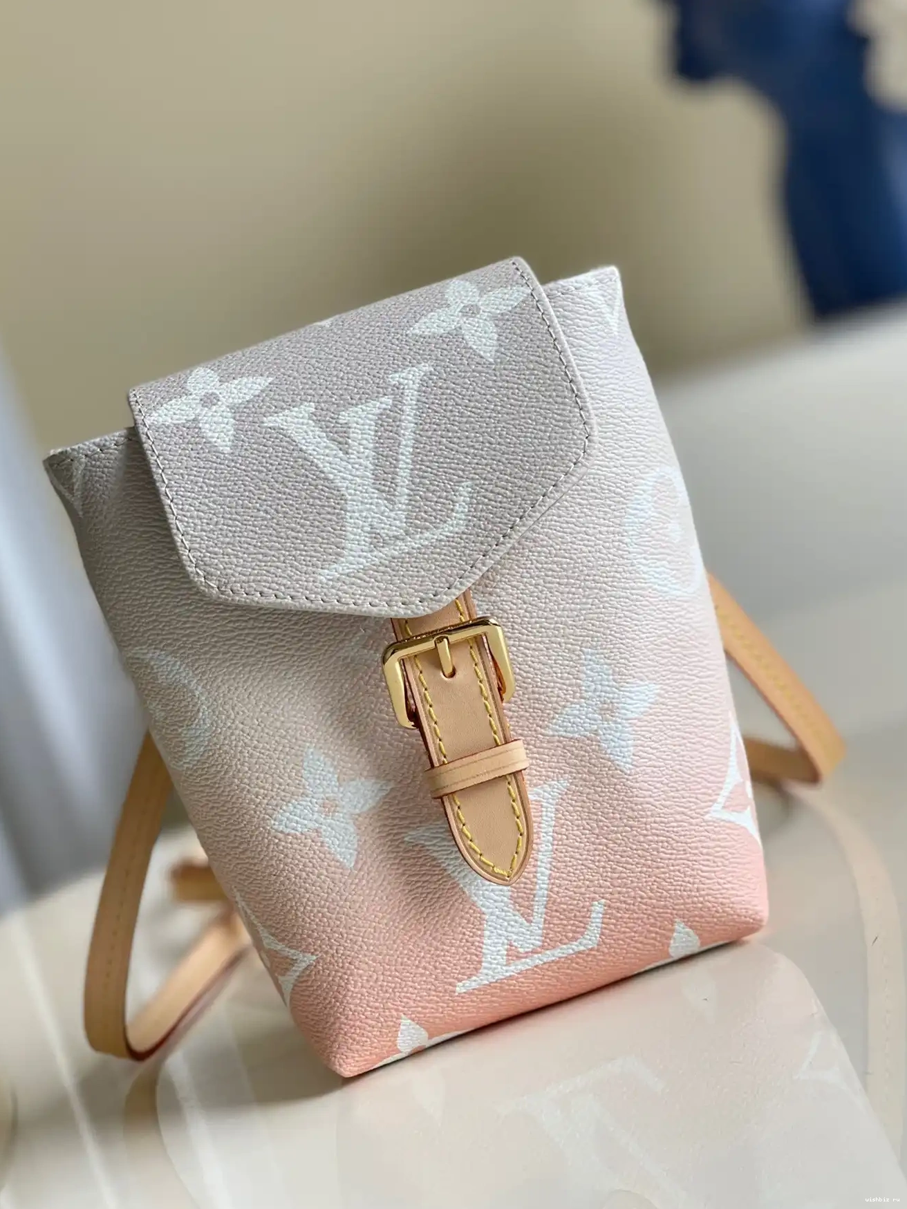WIS VUITTON BACKPACK LOUIS TINY 0606
